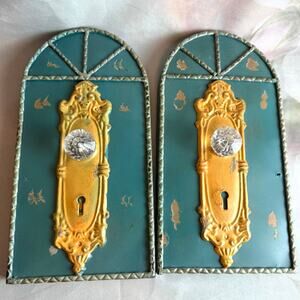 Concepts In Time Vintage Style Distressed Faux Doorknob Wall Hooks Set Of Two